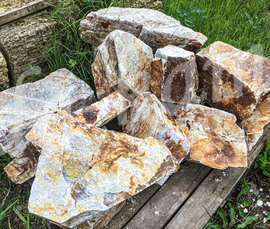 Валун кварцит для ландшафтного дизайна